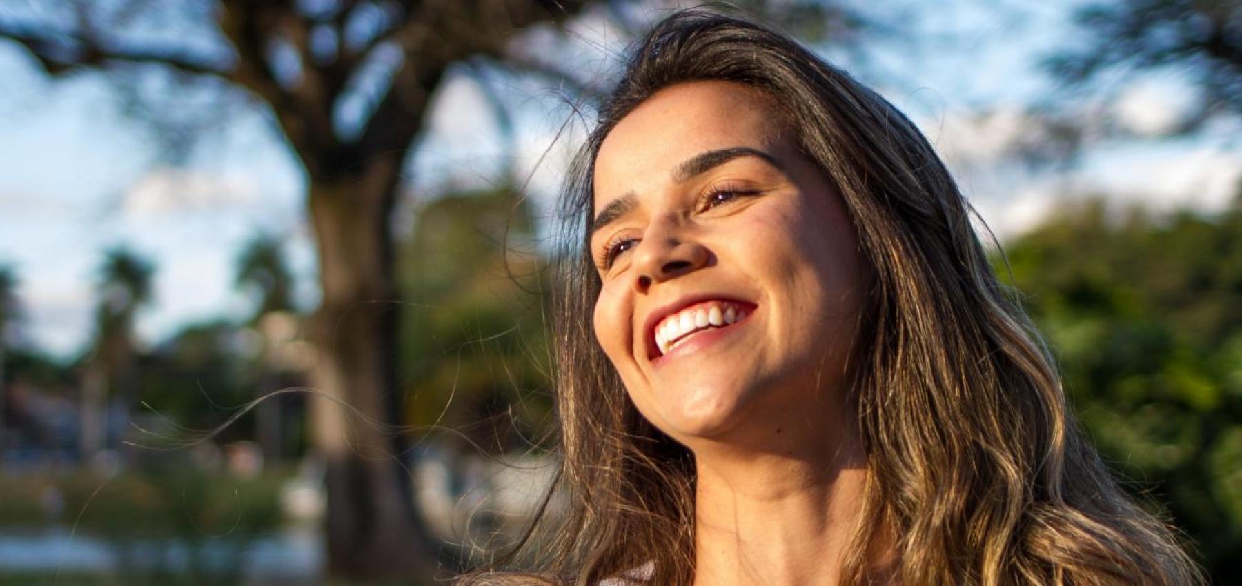 تعانين من مشاعر سلبية وسريعة الانفعال؟.. هذا ما عليك فعله لمجابهة هذه الأمور