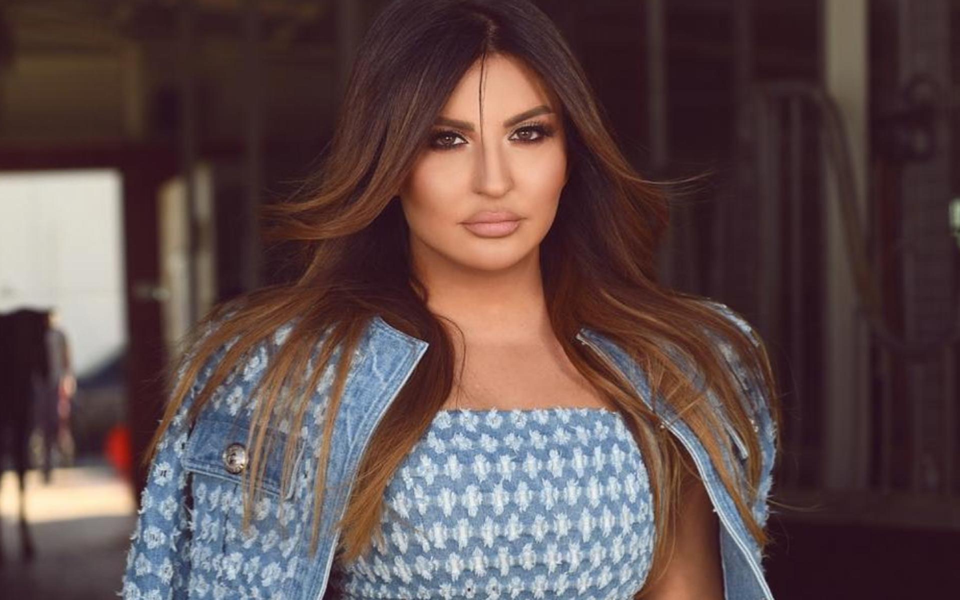 الفنانة العراقية "شذى حسون" واجهت شائعات في عام 2018 عند استعدادها للزواج في دبي، إلا أنها نفت الموضوع بشكل قطعي وإكتفت الفنانة ذات الـ 39 سنة بالثوب الأبيض في الكليبات الغنائية. الفنانة العراقية "شذى حسون" واجهت شائعات في عام 2018 عند استعدادها للزواج في دبي، إلا أنها نفت الموضوع بشكل قطعي وإكتفت الفنانة ذات الـ 39 سنة بالثوب الأبيض في الكليبات الغنائية.