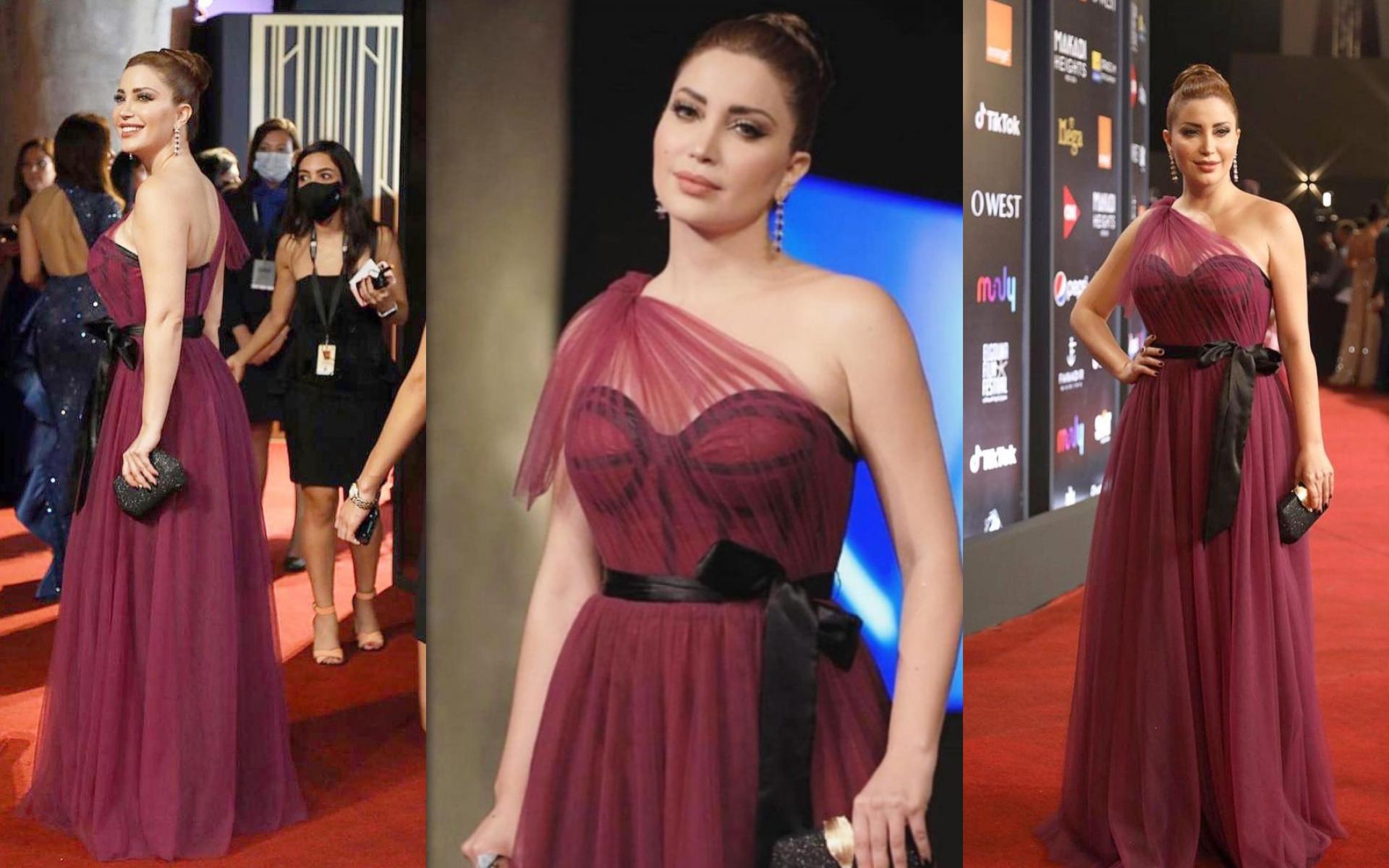 فستان خلال مهرجان الجونة السينمائي من توقيع نجا سعادة فستان خلال مهرجان الجونة السينمائي من توقيع نجا سعادة